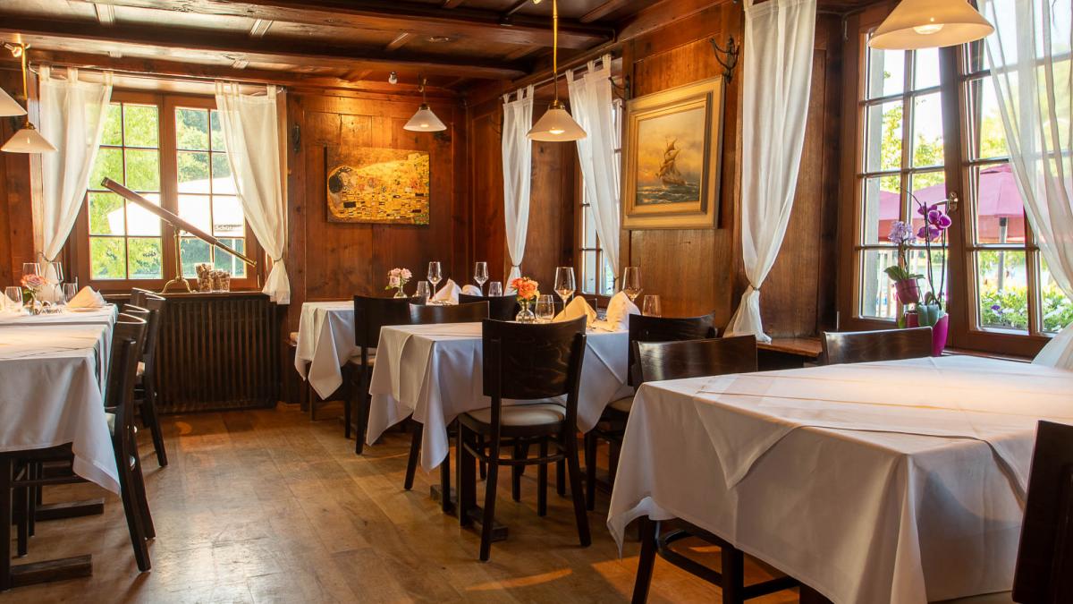 Gasthaus zum Schiff | Ellikon am Rhein Restaurant